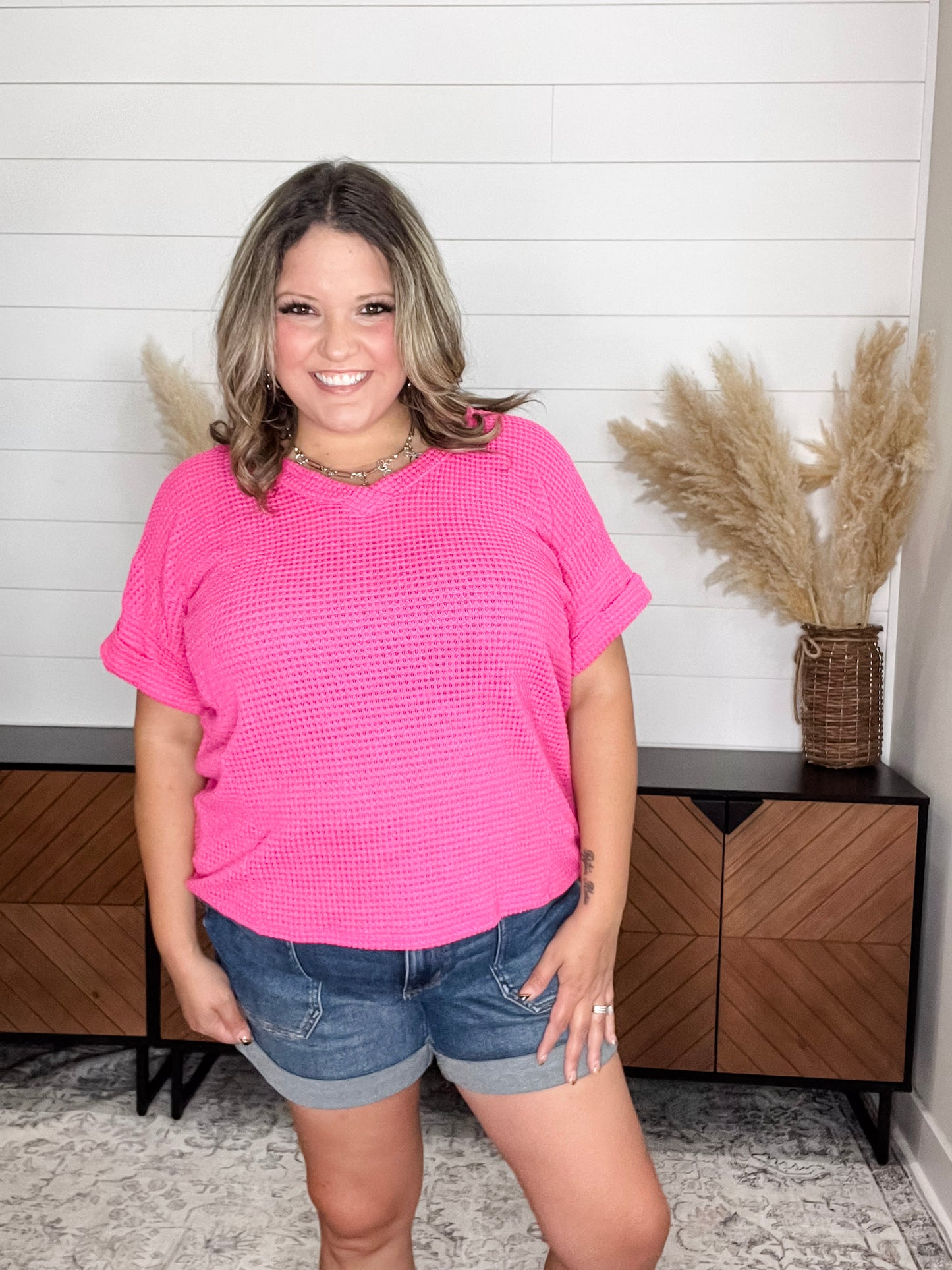 "Honeycomb" Cuffed Short Sleeve Waffle Texture Top (Hot Pink)