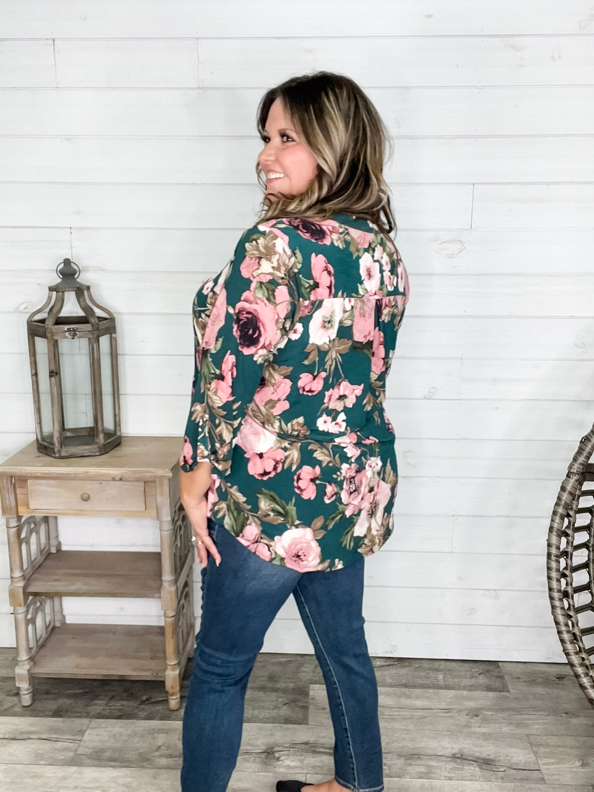 Dear Scarlett "Unknown" 3/4 Sleeve Split Neck