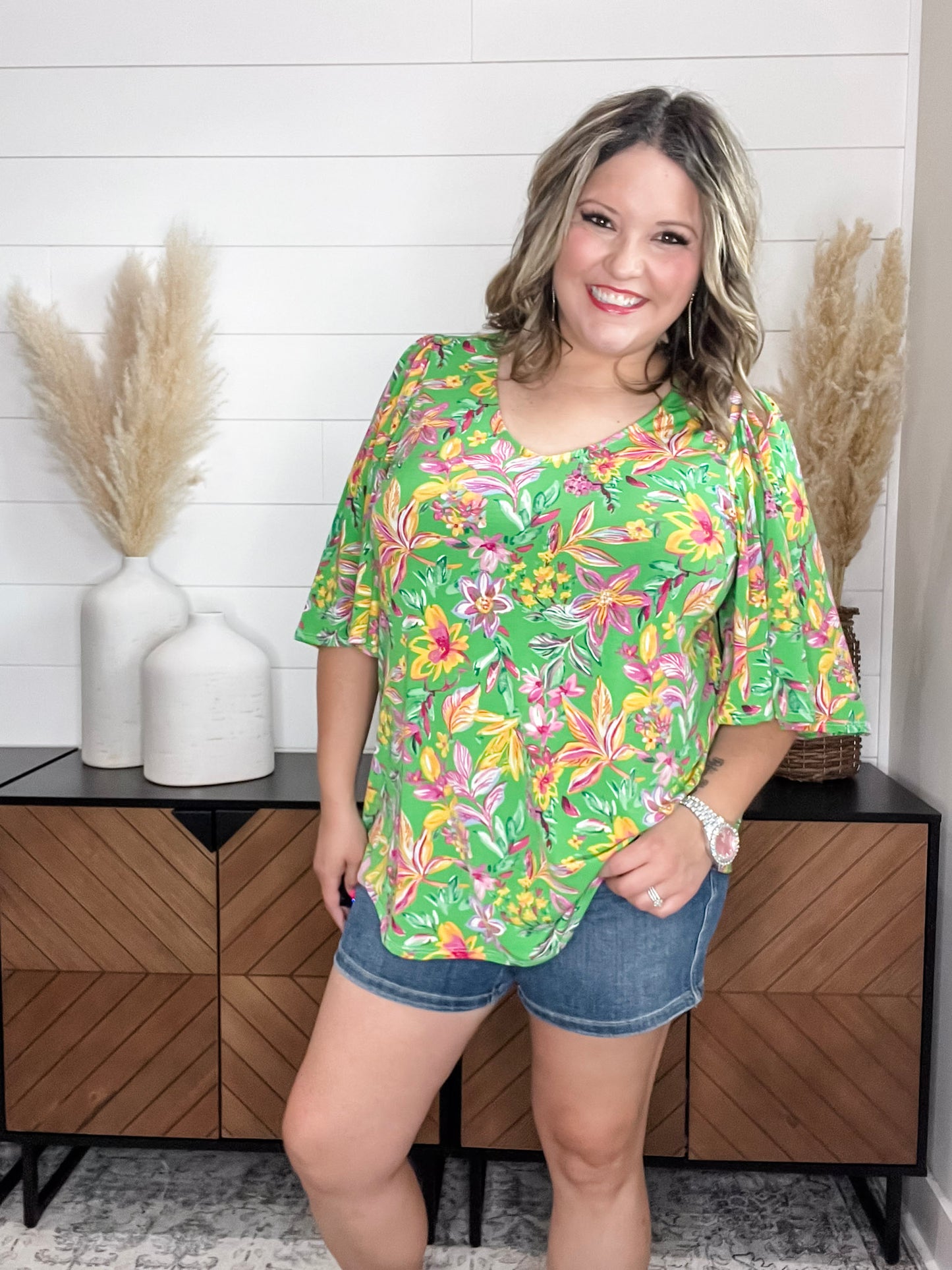 "Given" Short Ruffled Sleeve U Neck