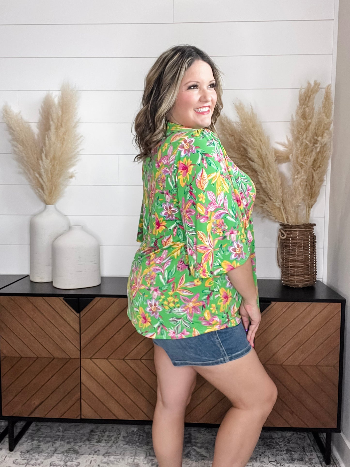"Given" Short Ruffled Sleeve U Neck