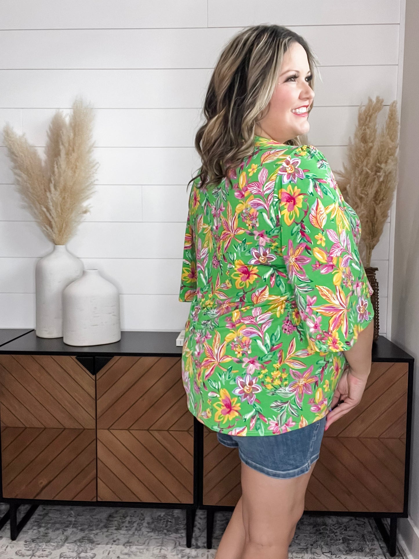 "Given" Short Ruffled Sleeve U Neck