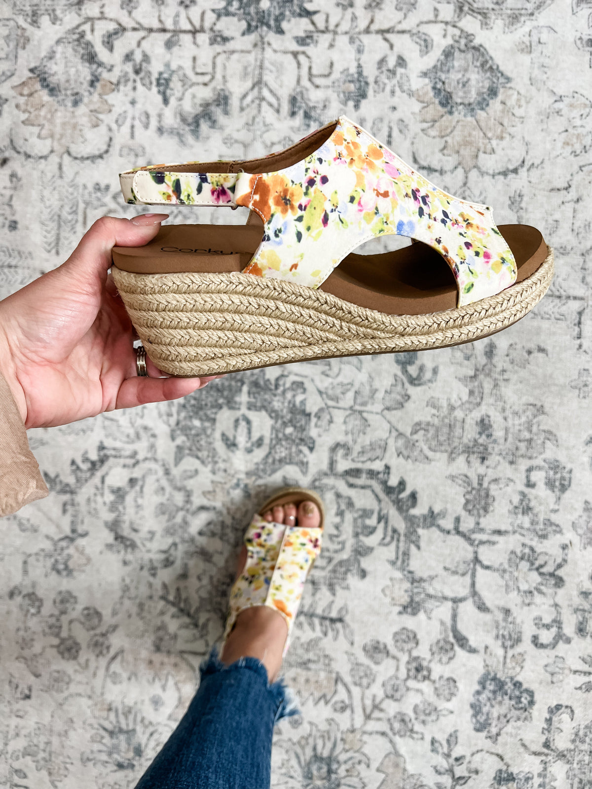 Corkys "Carley" Wedge Sandal (Natural Mini Floral Jute)