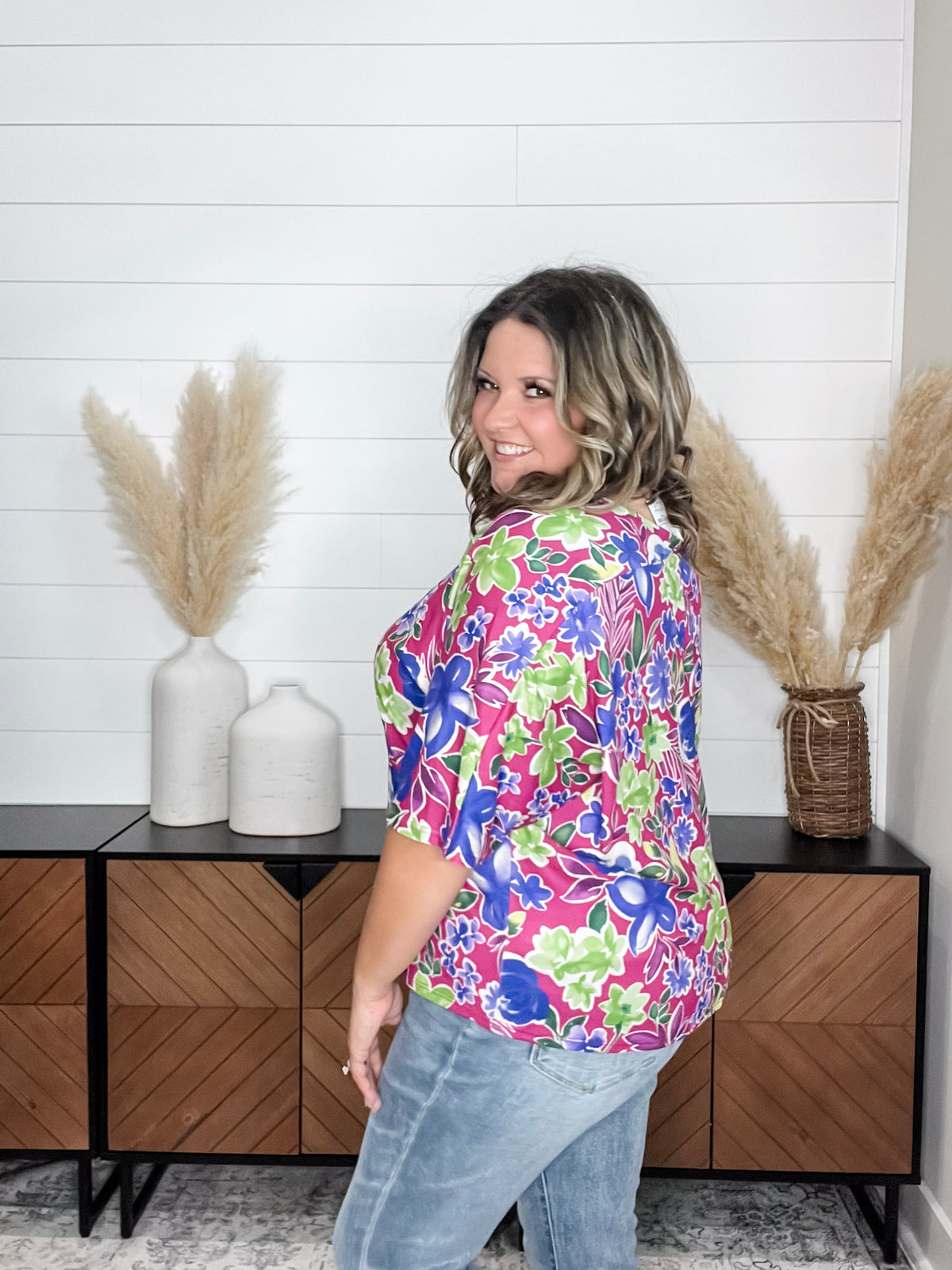 "Royalty" V Neck Dolman
