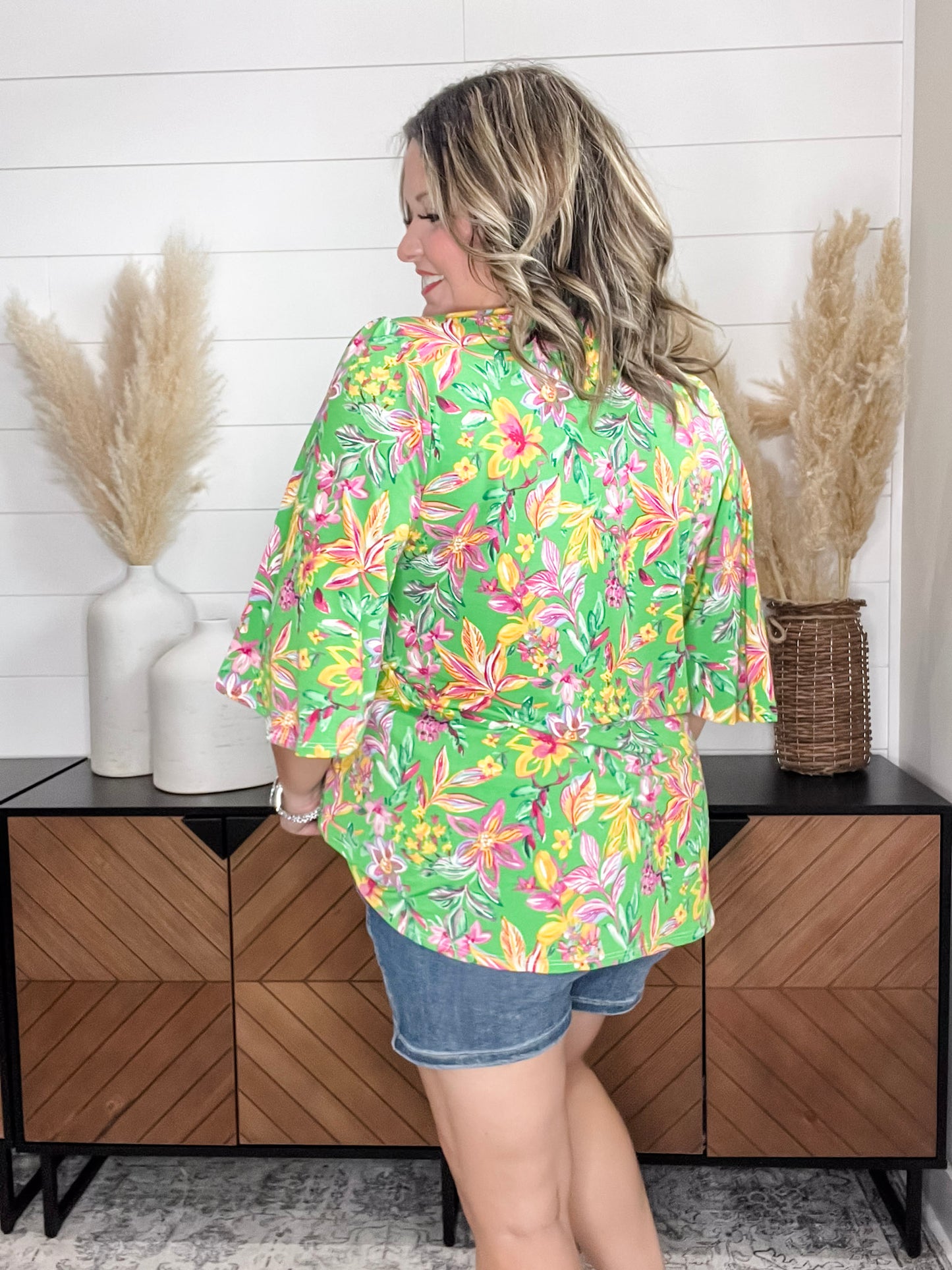 "Given" Short Ruffled Sleeve U Neck