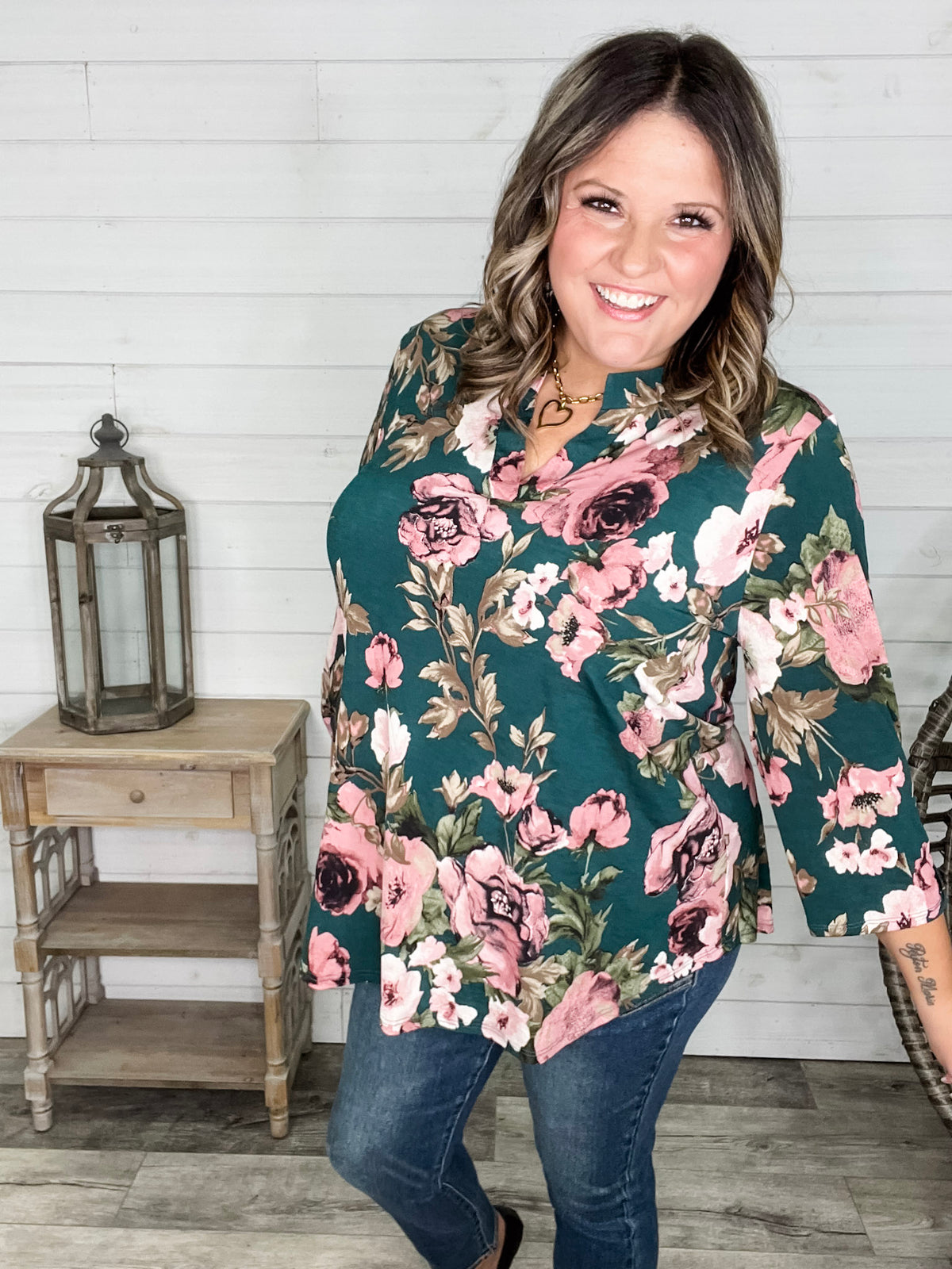 Dear Scarlett "Unknown" 3/4 Sleeve Split Neck