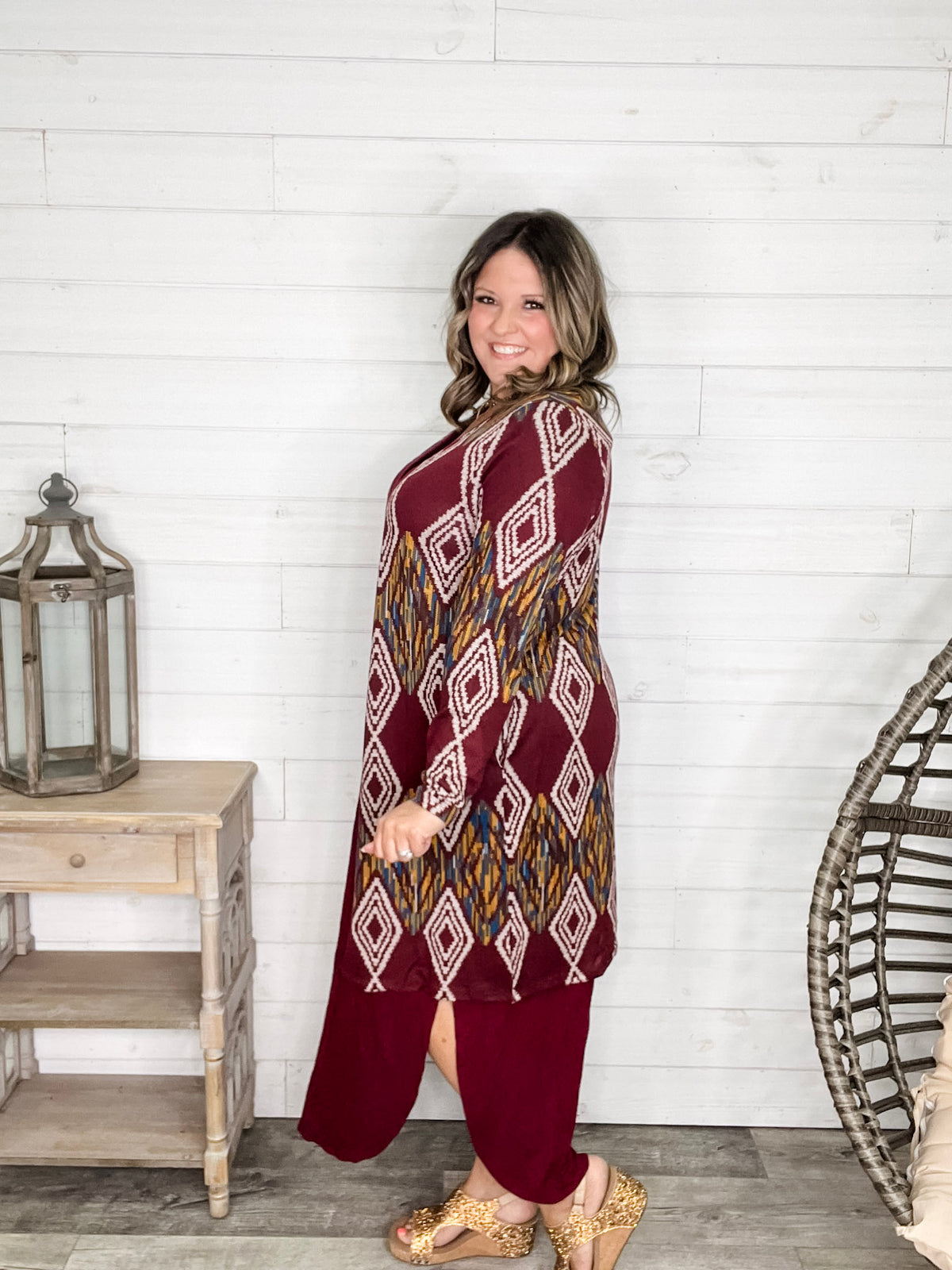 "Dutton" Aztec Print Cardigan with Pockets (Burgundy)