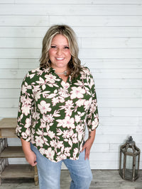 "Turtle" 3/4 Sleeve Split Neck