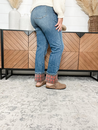 Judy Blue "Find The Buffalo" Cuff Straight Leg Jeans