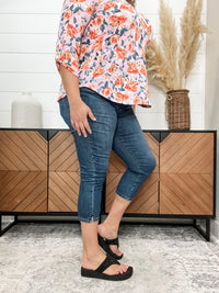 Judy Blue "Rumi" Tummy Control Dark Wash Capris
