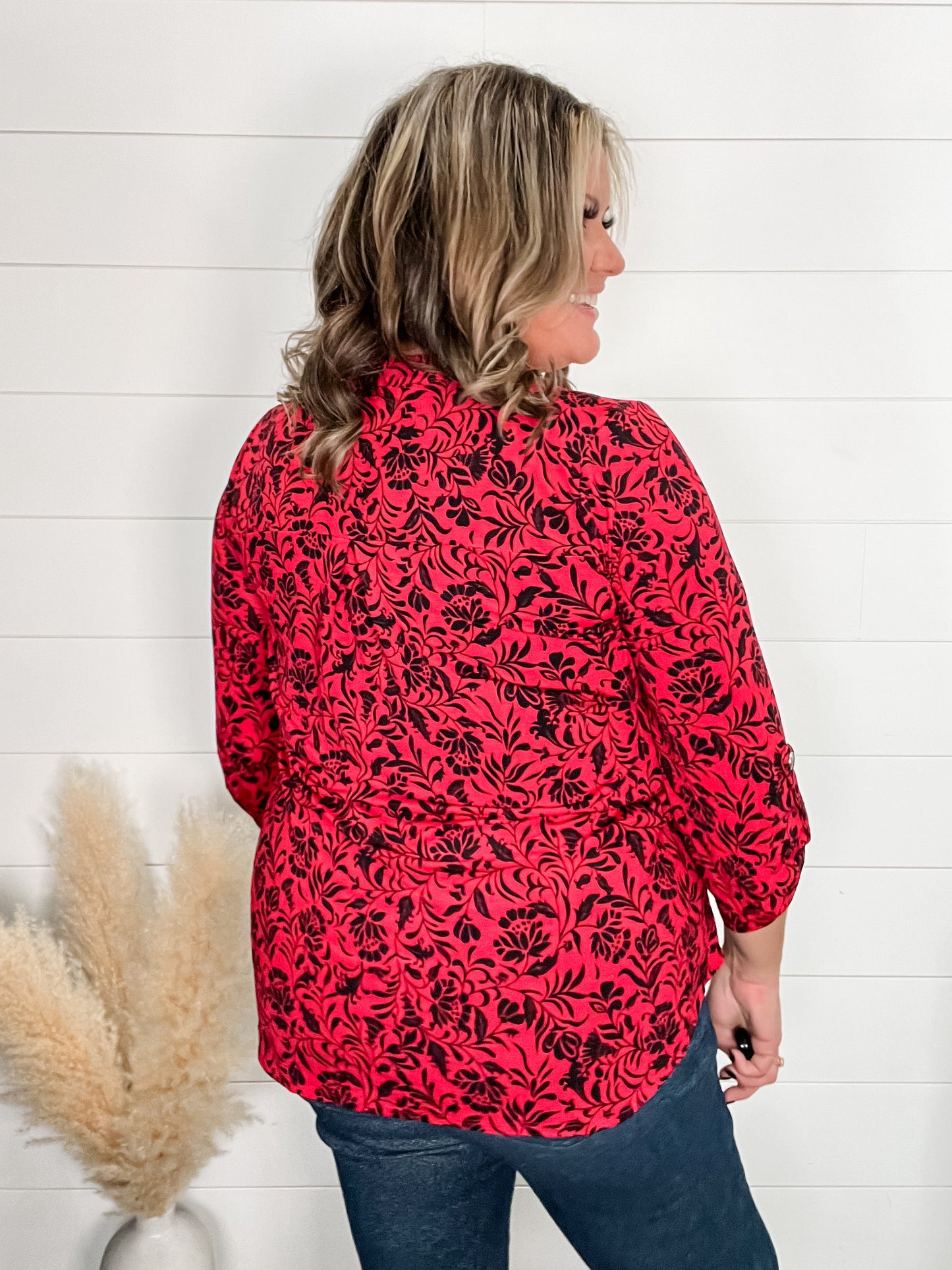 "Cardinal" 3/4 Sleeve Split Neck