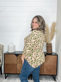 "Elk" 3/4 Sleeve Split Neck