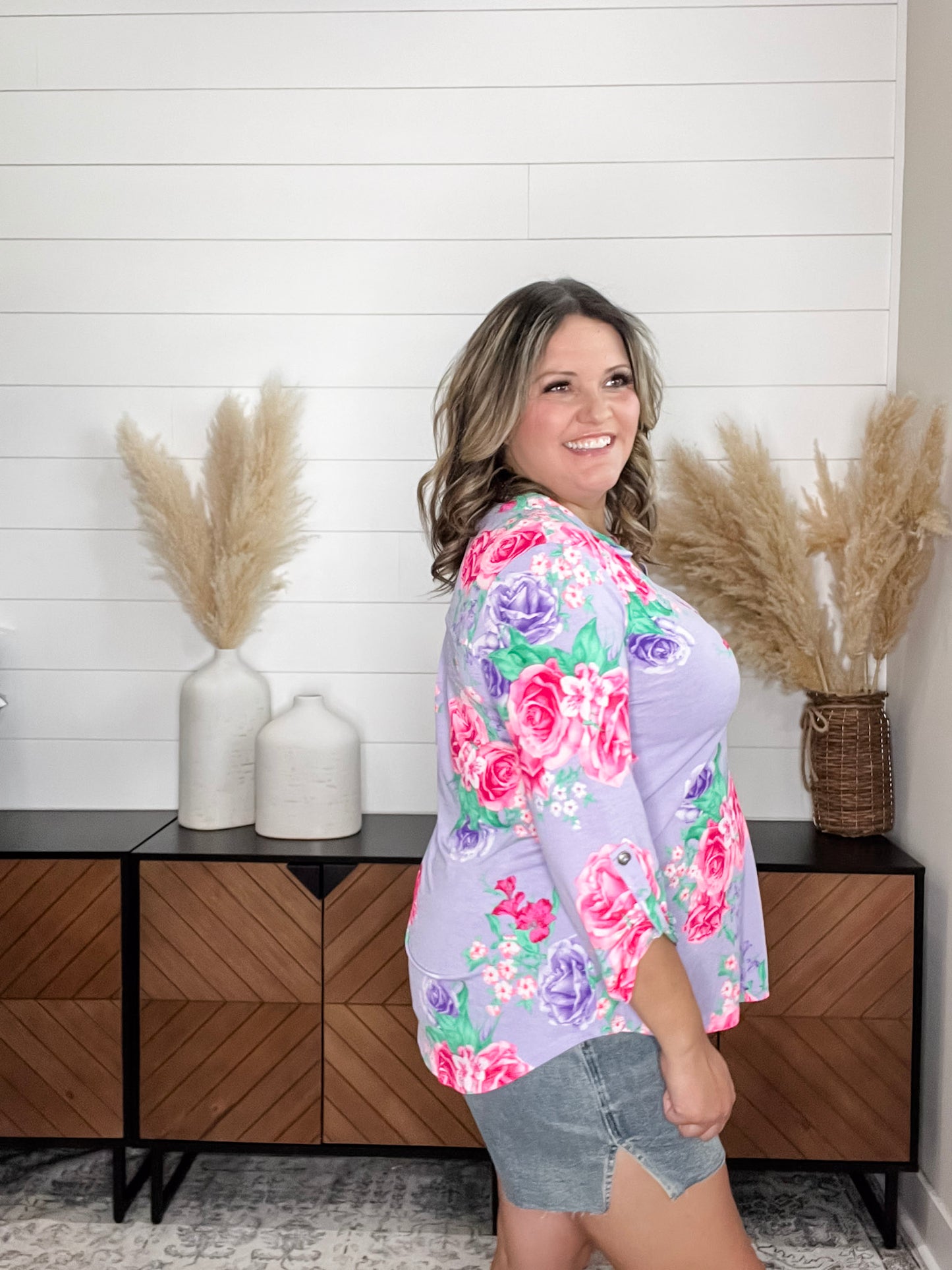 "Prelude" Floral Lizzy 3/4 Sleeve Split Neck Tops