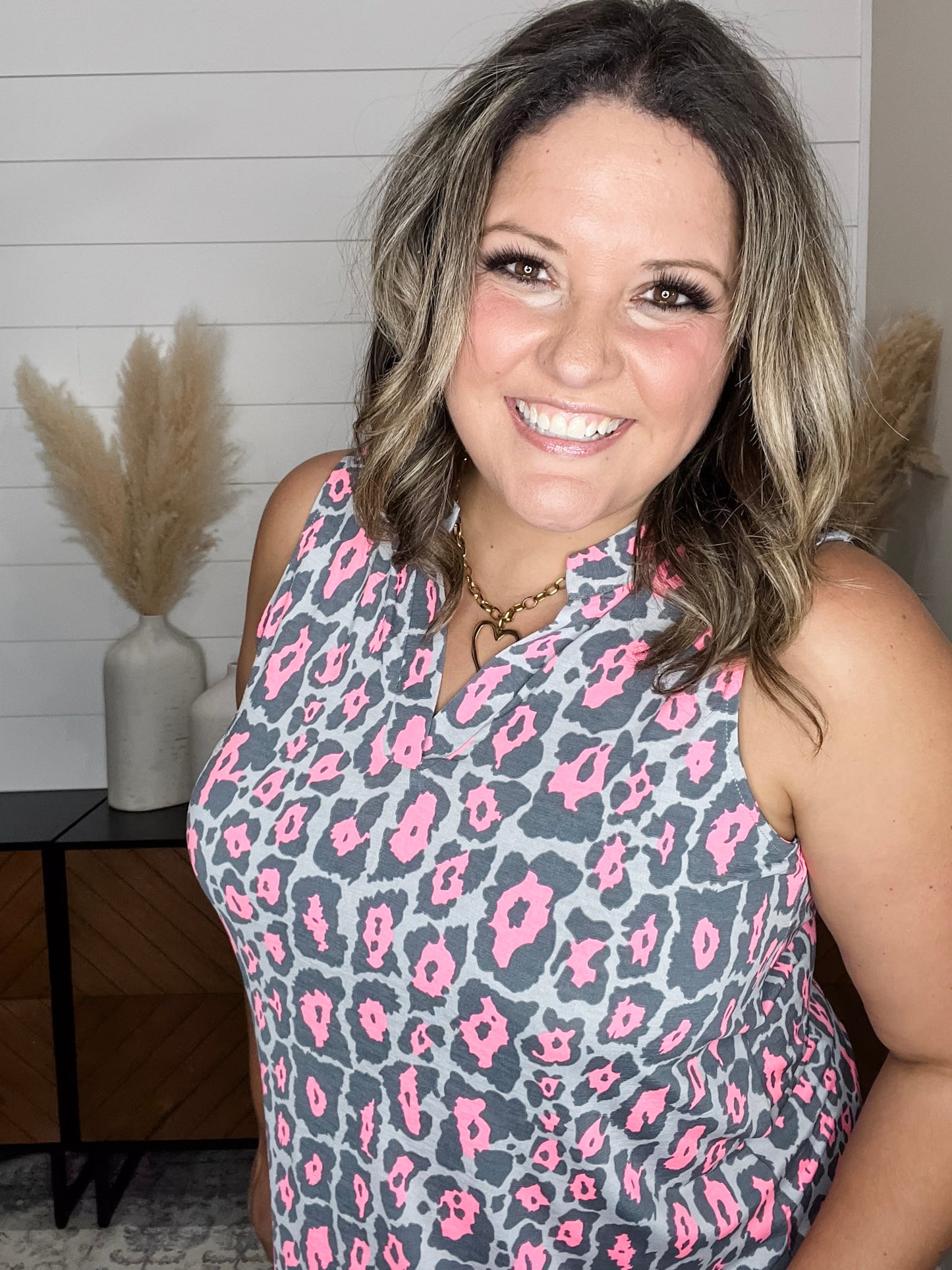 "Ramsey" Sleeveless Lizzy