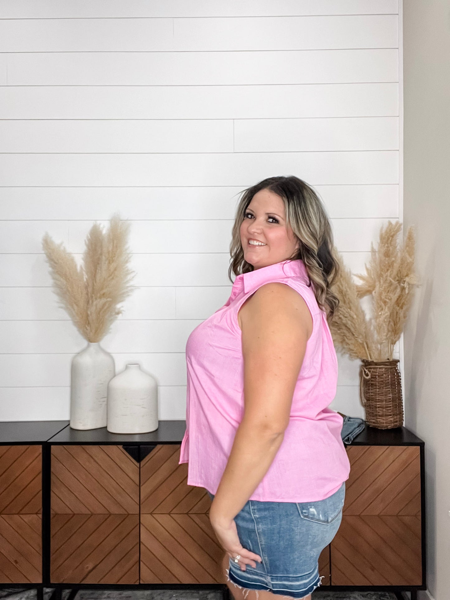 "Kailyn" Pintuck Sleeveless Button Up