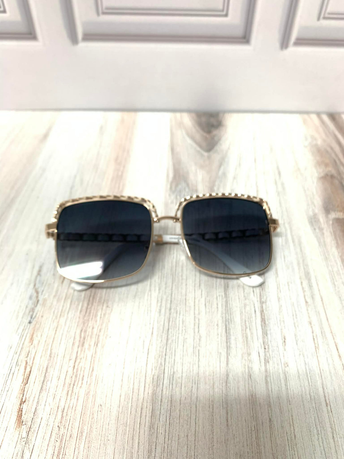 Square Frame Braided Design Sunglasses (Gold with White)