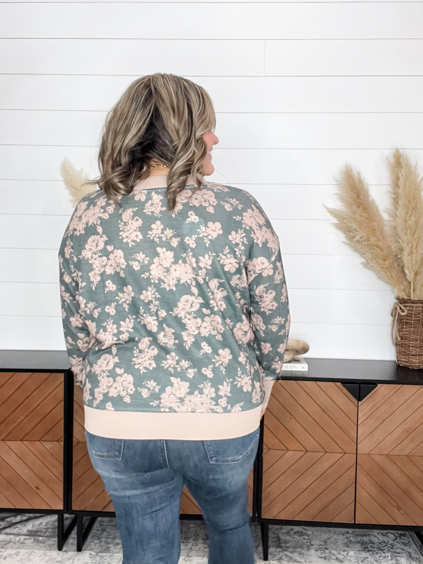 "Energy" Long Sleeve Floral V Neck
