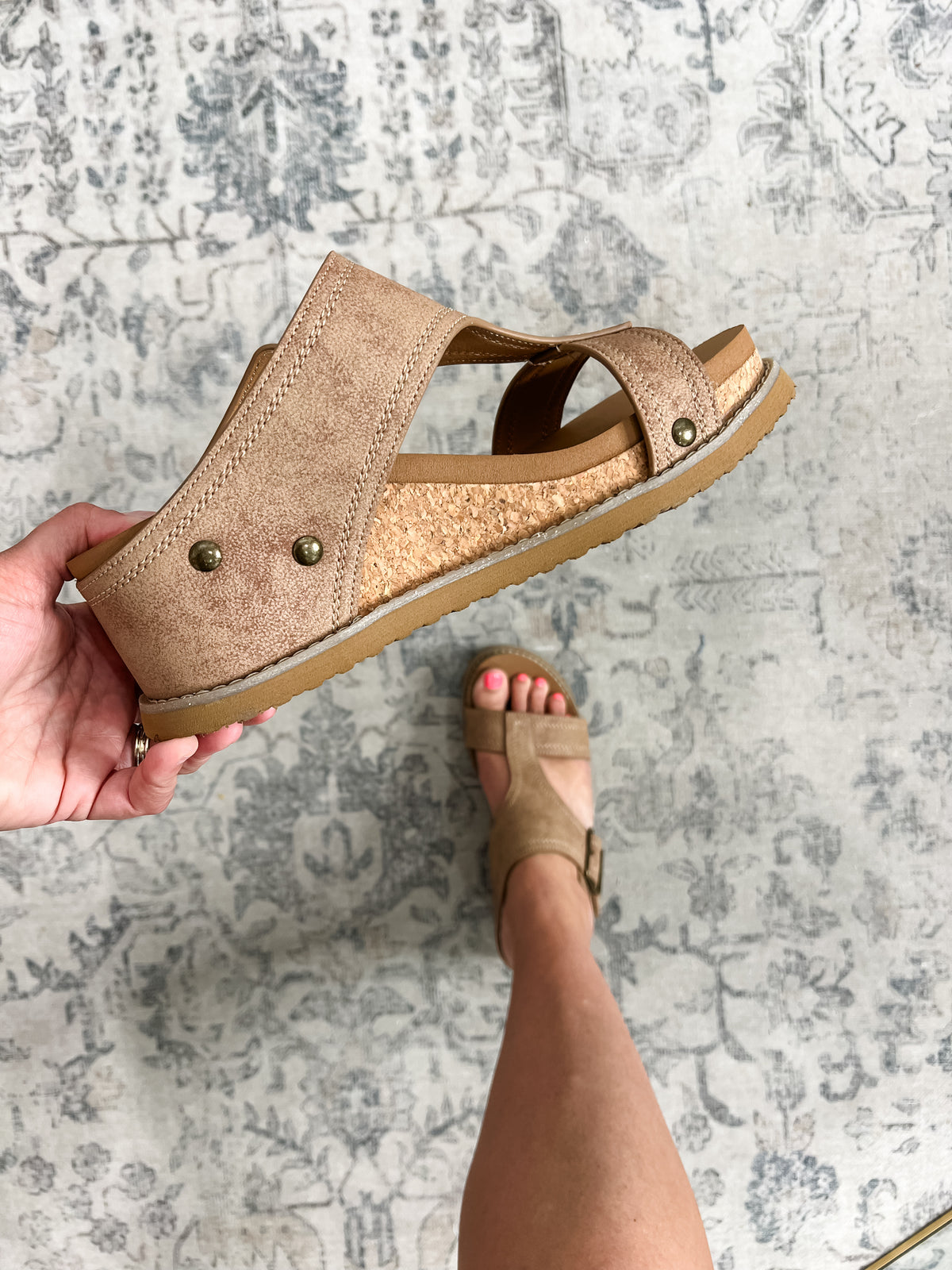 Very G "Noah" Wedge Sandal (Tan)