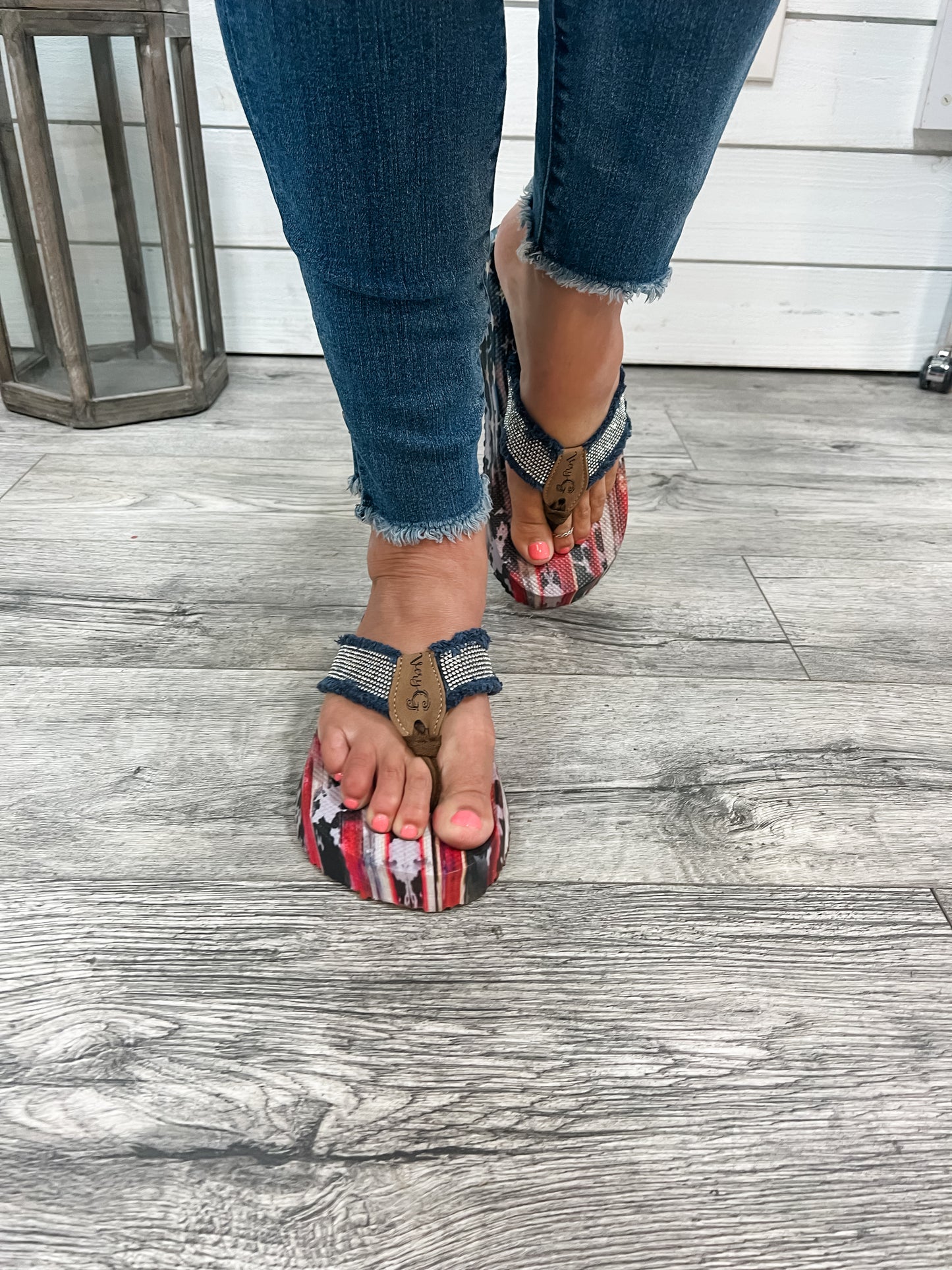 Gypsy Jazz Flip Flops (United Bling Navy)