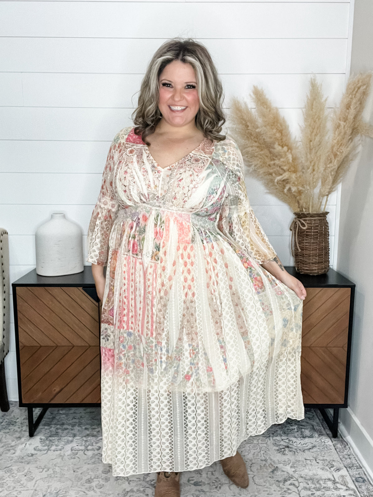 "Country In The Park" Long Sleeve V Neck Lace Dress (Patchwork)