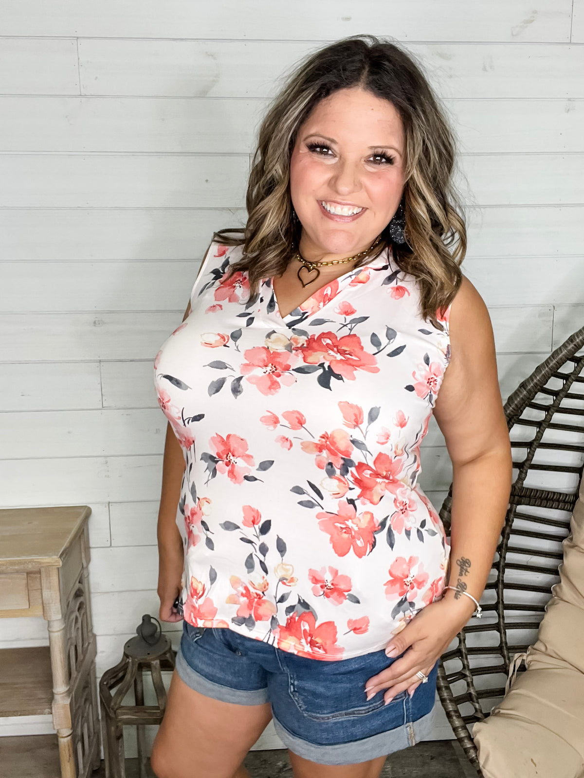 "Marco" Floral Sleeveless Split Neck