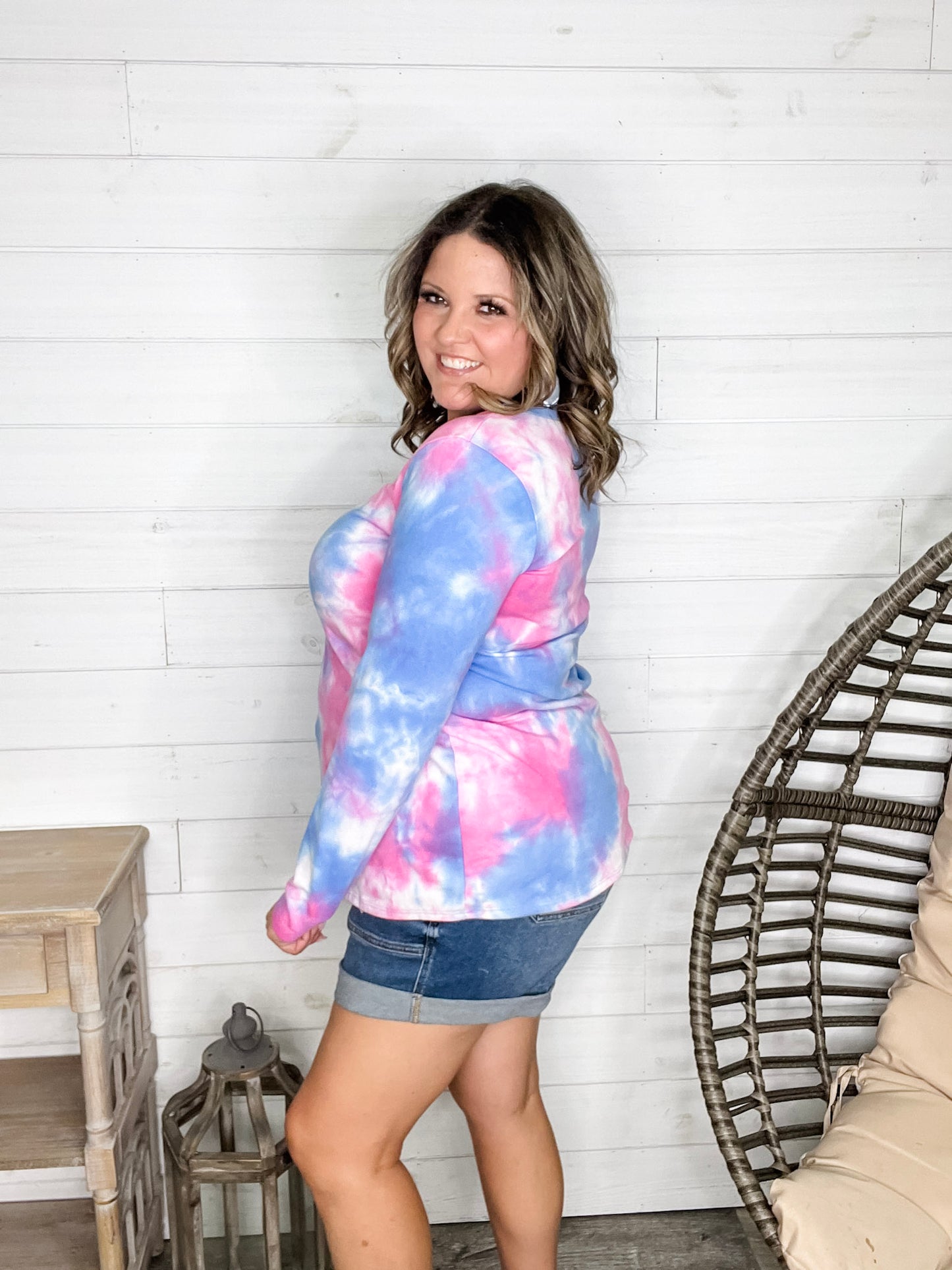 "Keegan" Long Sleeve Tie Dye V Neck