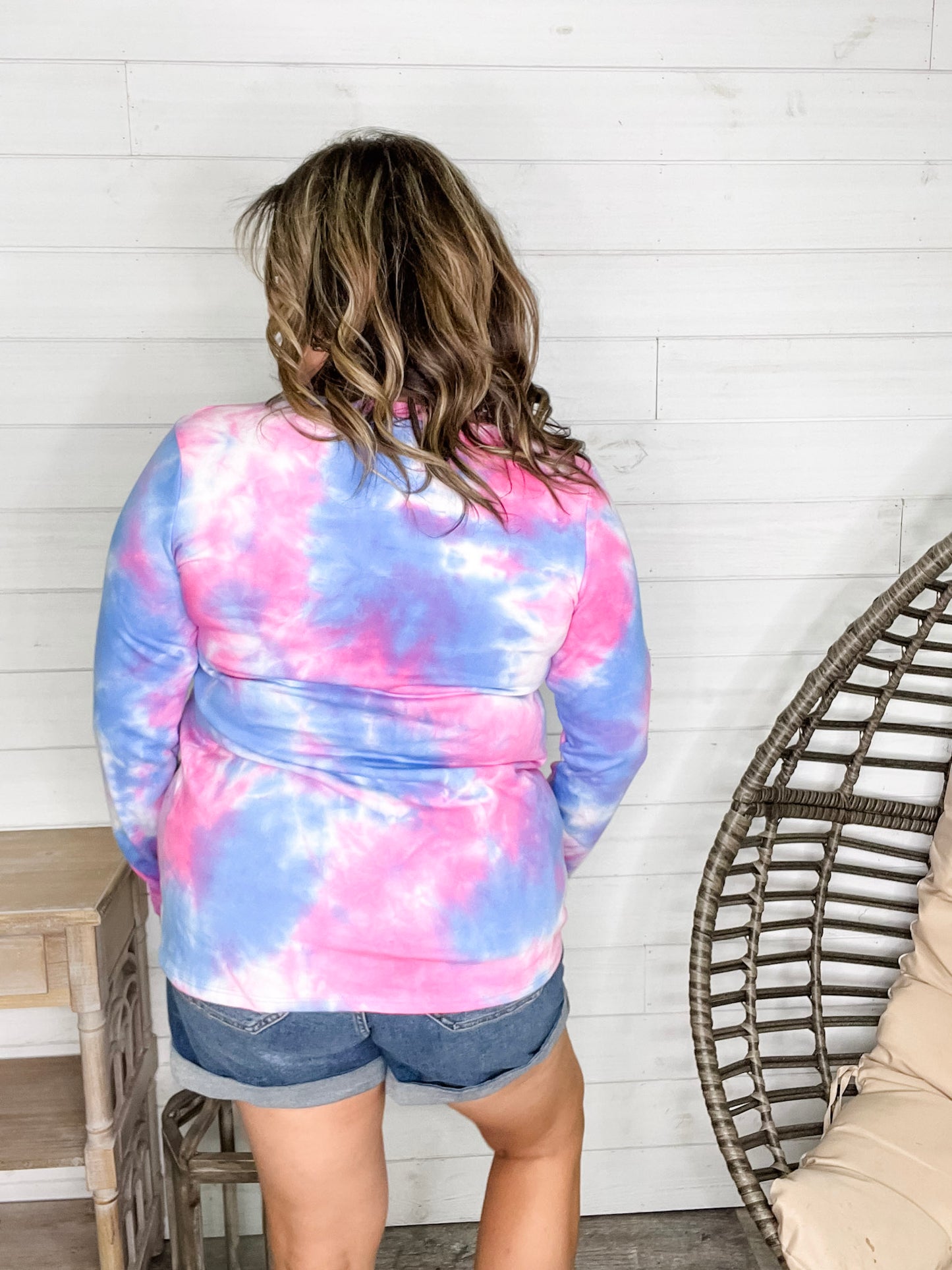 "Keegan" Long Sleeve Tie Dye V Neck