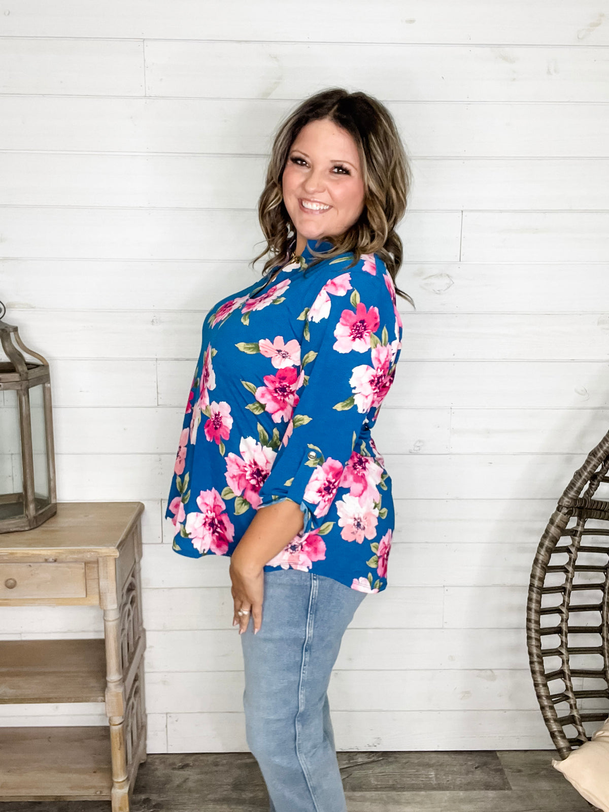 Dear Scarlett "Lavery" 3/4 Sleeve Split Neck Tops