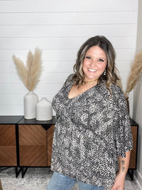 Dear Scarlett "Moment" V Neck 3/4 Bell Sleeve