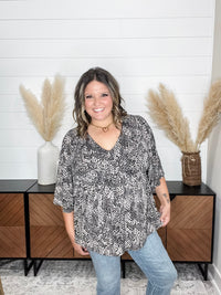 Dear Scarlett "Moment" V Neck 3/4 Bell Sleeve