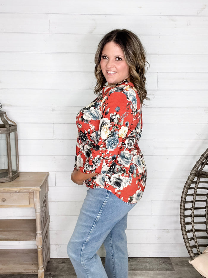 Dear Scarlett "Power" Floral 3/4 Sleeve Split Neck