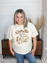 Haptics "Piercing" Floral Applique Short Sleeve Top
