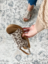 Corkys "Miss Carley" Cork Block Heel Sandal (Tan Sparkle Leopard)