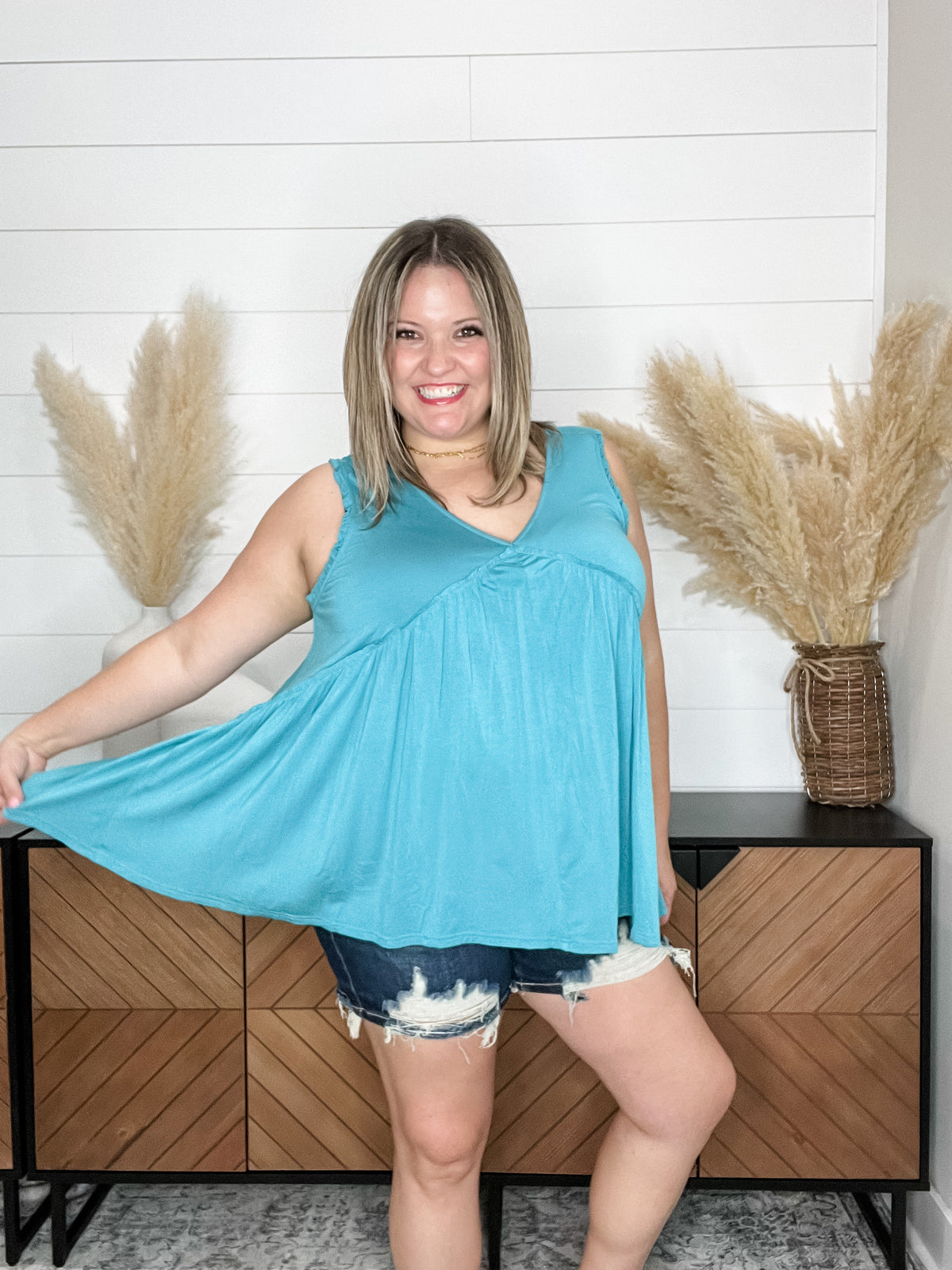 "Maine" Oversized Ruffle Tank