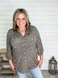 "Triangle" 3/4 Sleeve Button Front Lizzy Luxe