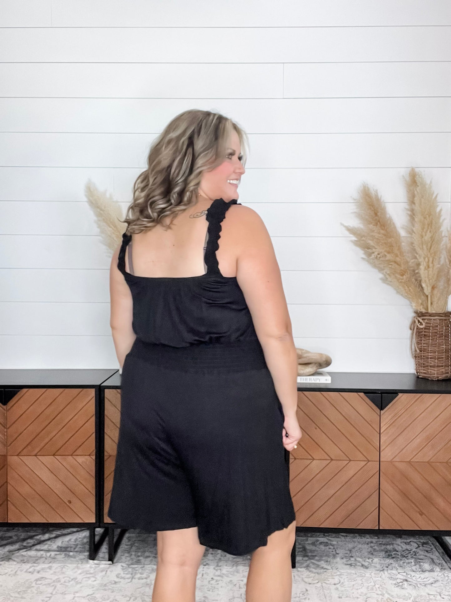 "Ripple" Ruffle Strap Romper (Black)