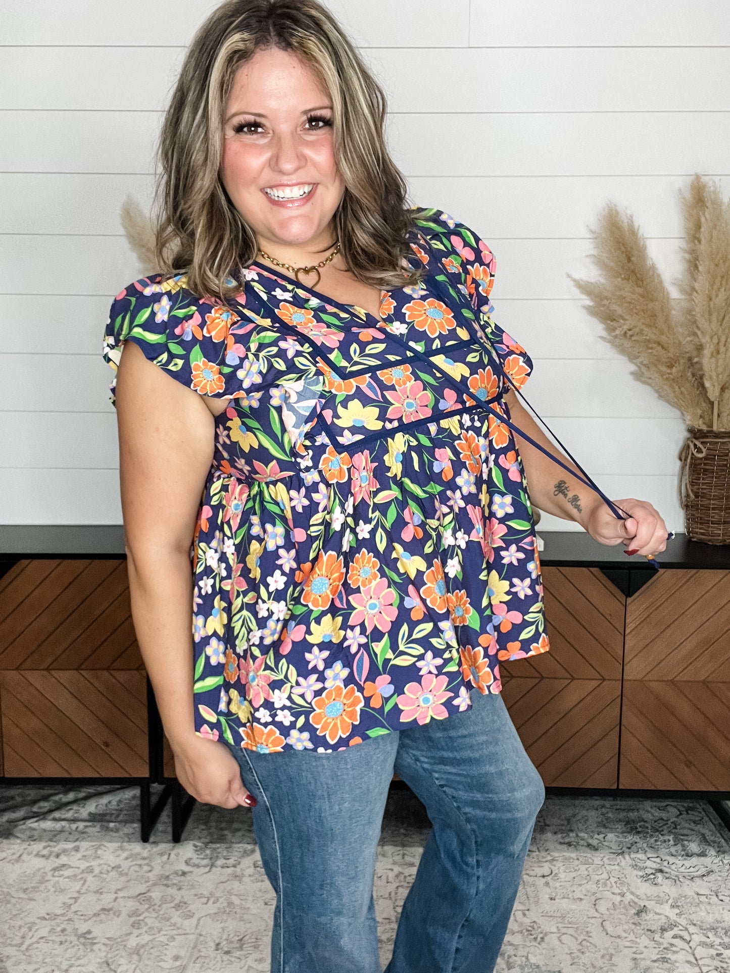 "Beck" Flutter Sleeve with Binding Yoke