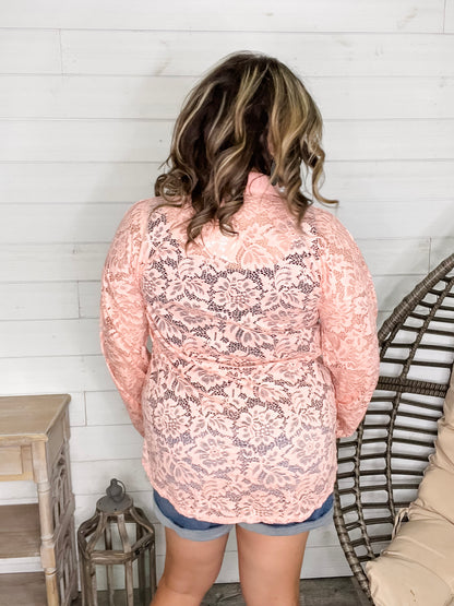 "Crosby" Lace Collared Button Up (Peach)