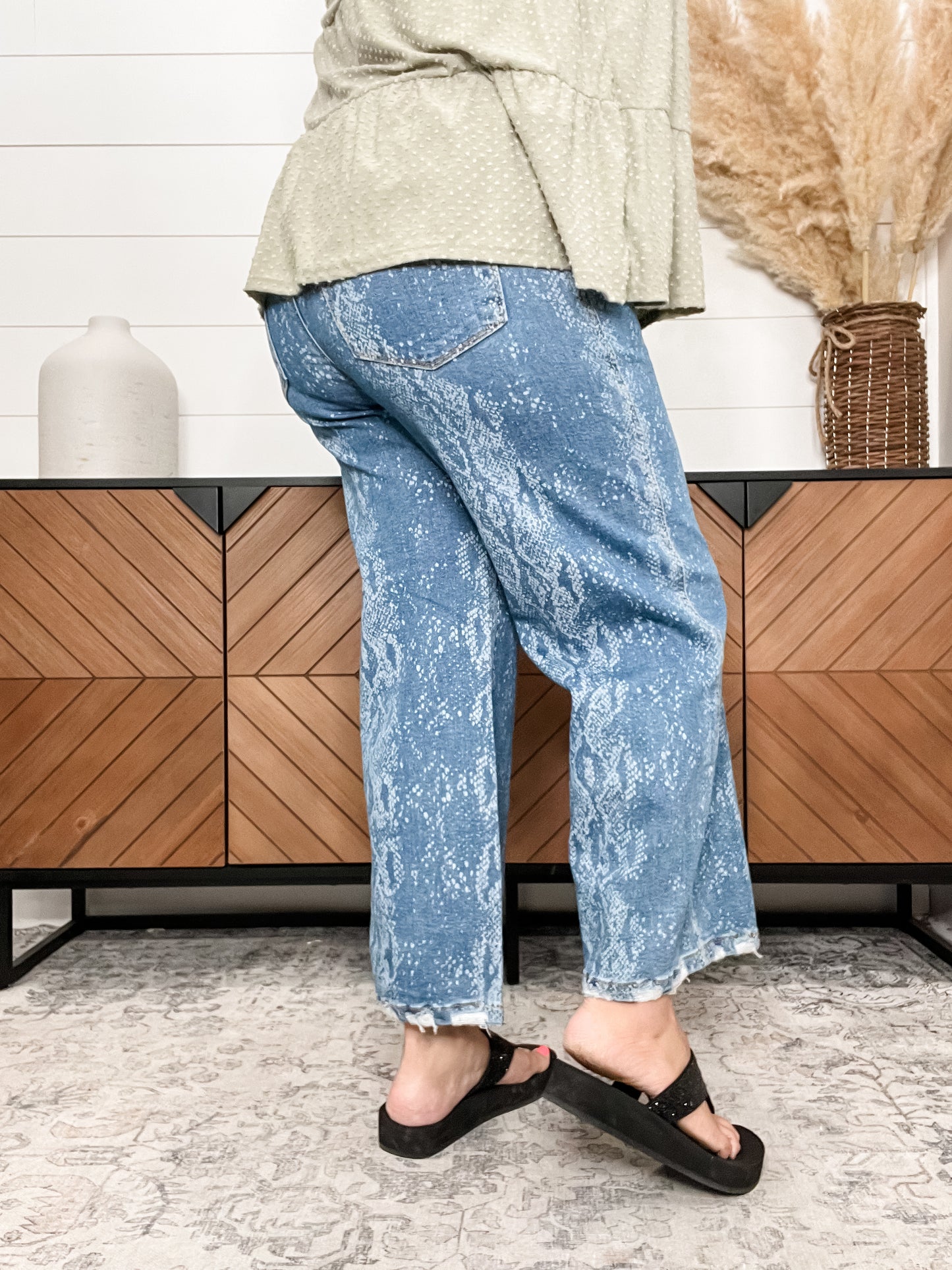 Judy Blue "Sneaky Snake" Print Ankle Wide Leg Jean