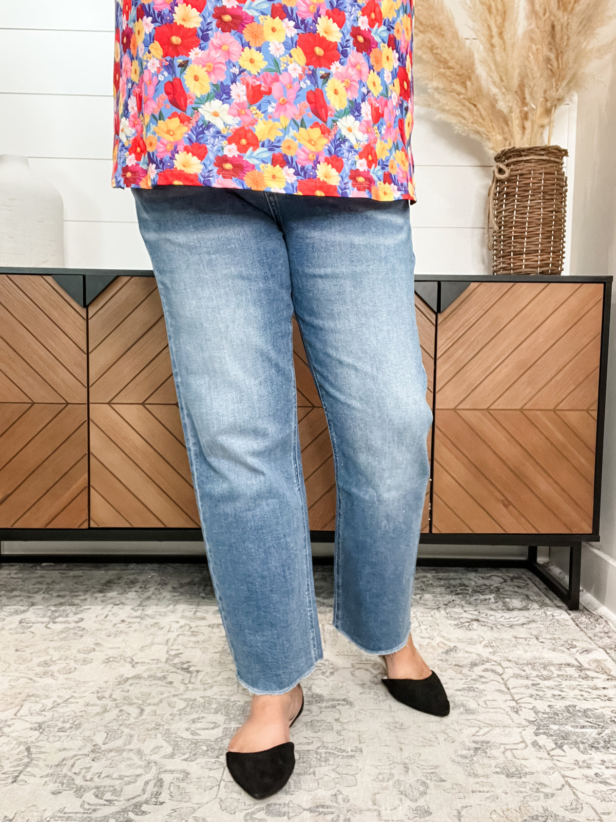 Mica Denim "Serena" Petite Straight Leg Jeans