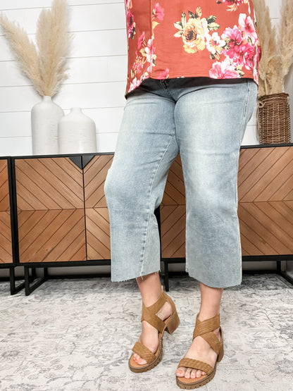 Judy Blue "Smashing and Dashing" Tummy Control Wide Leg Crop