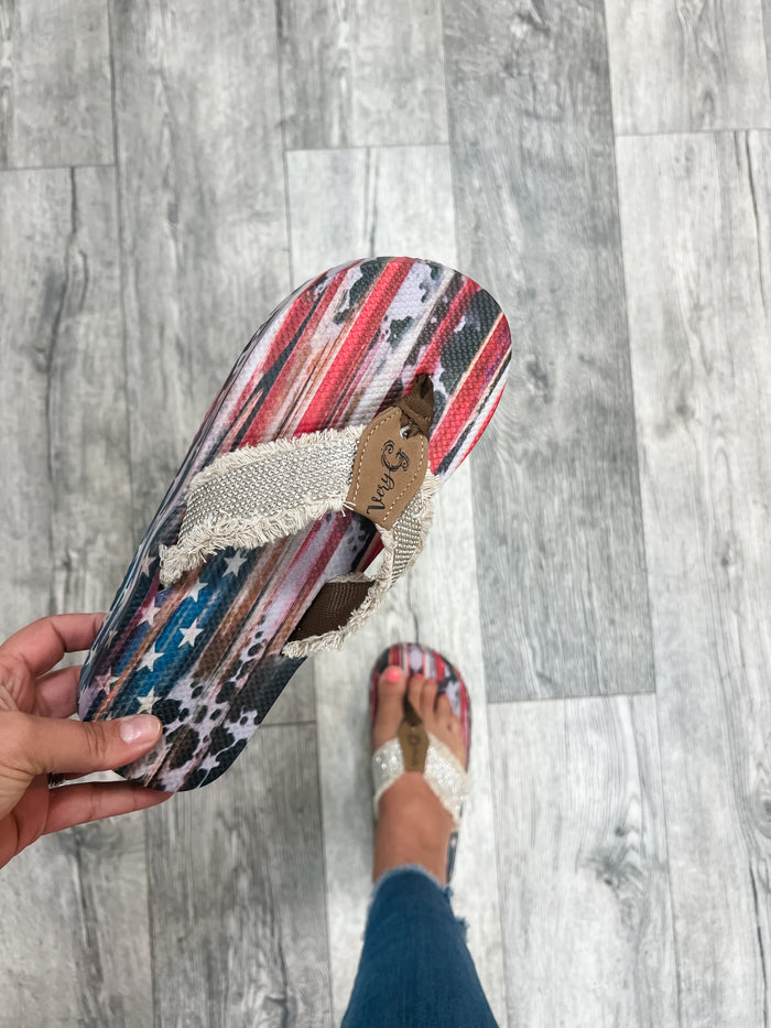 Gypsy Jazz Flip Flops (United Bling Natural)
