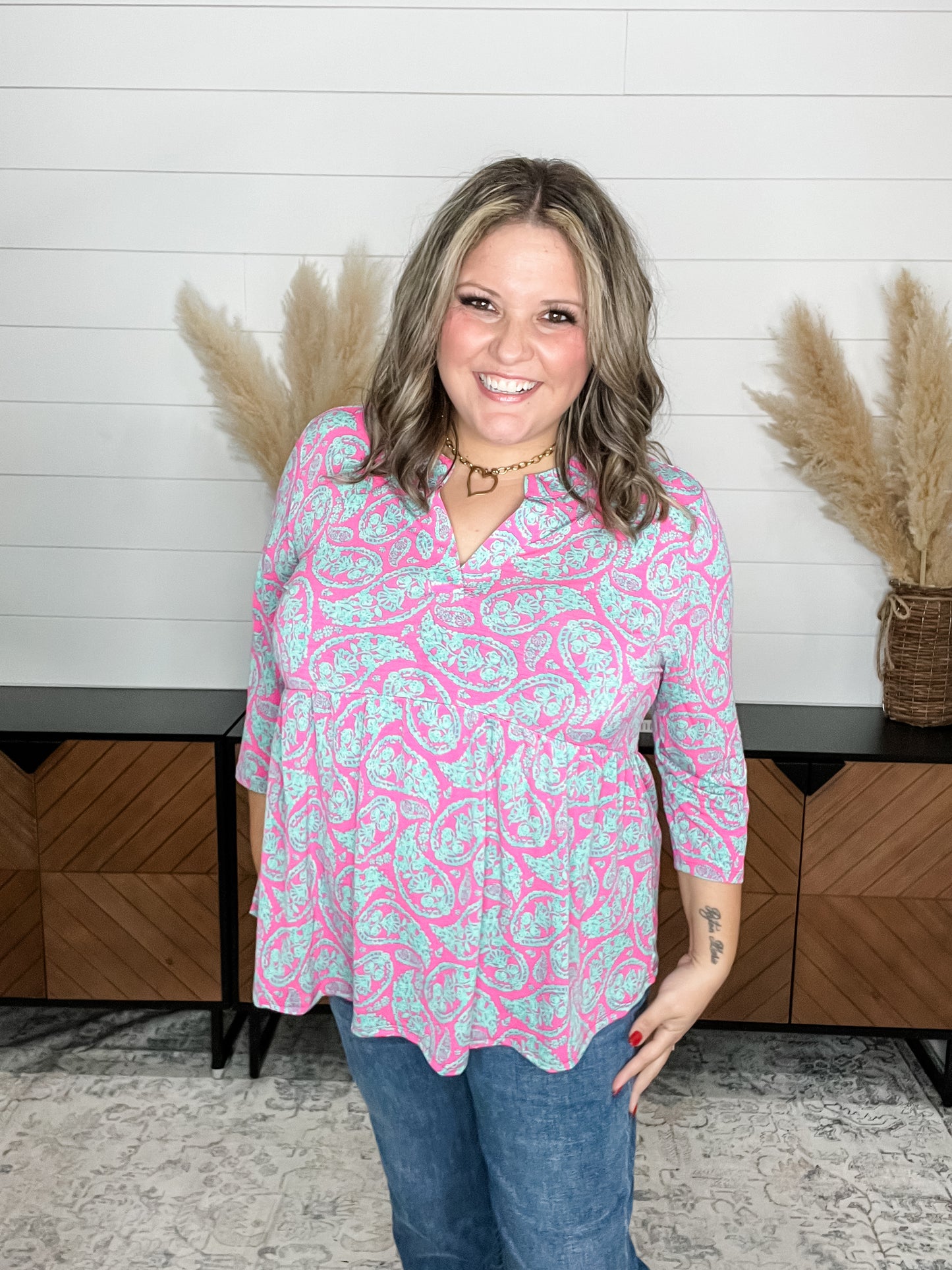 "Pompano" 3/4 Sleeve Babydoll Split Neck