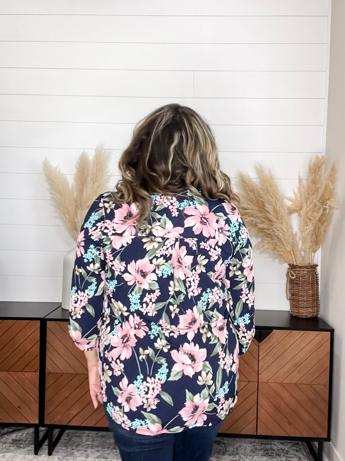 Dear Scarlett "It's Me Again" Floral Print Lizzy 3/4 Sleeve Split Neck
