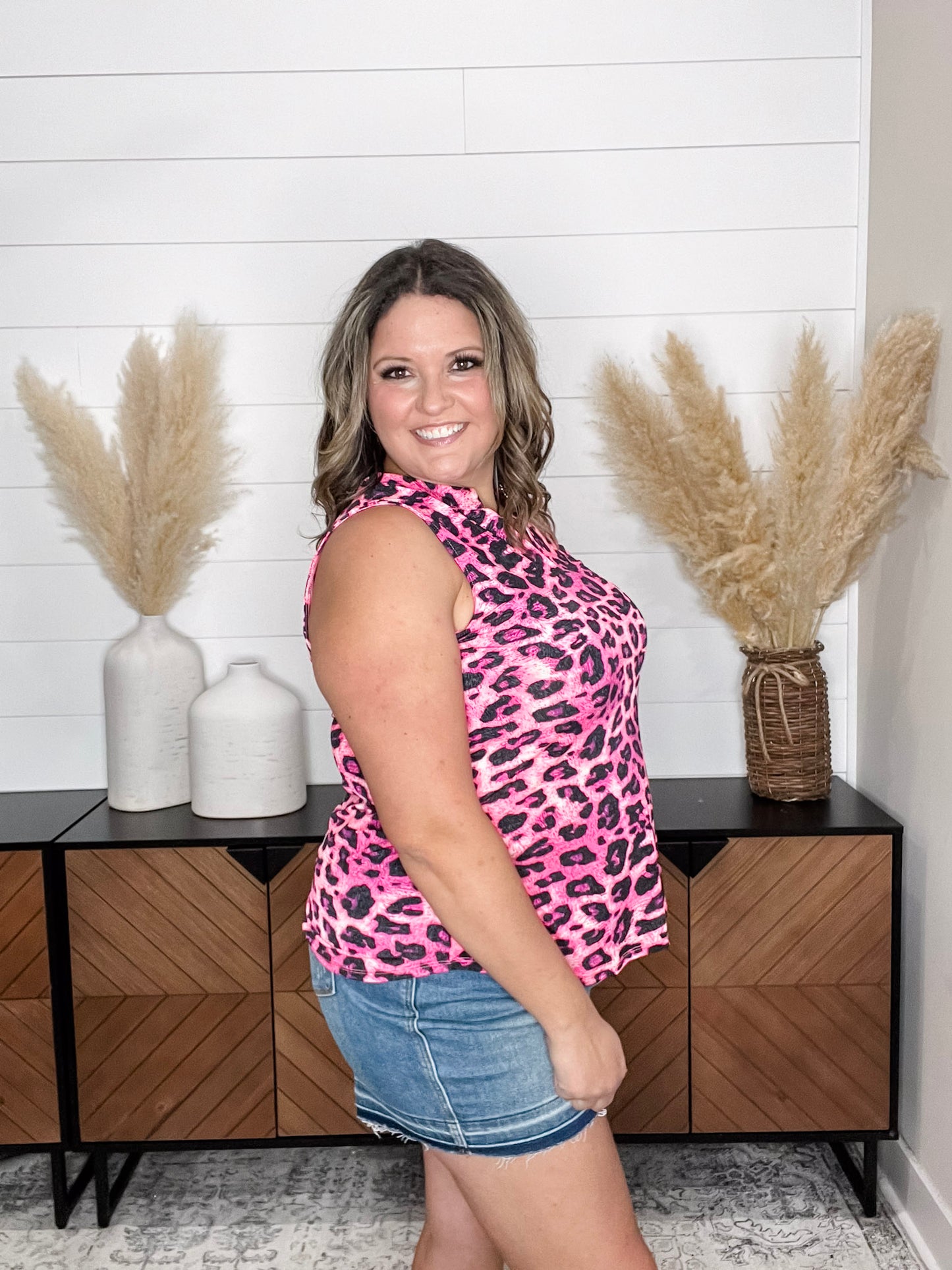 "Ranger" Sleeveless Lizzy