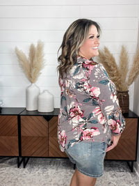 Dear Scarlett "Witness" Floral Lizzy 3/4 Sleeve Split Neck