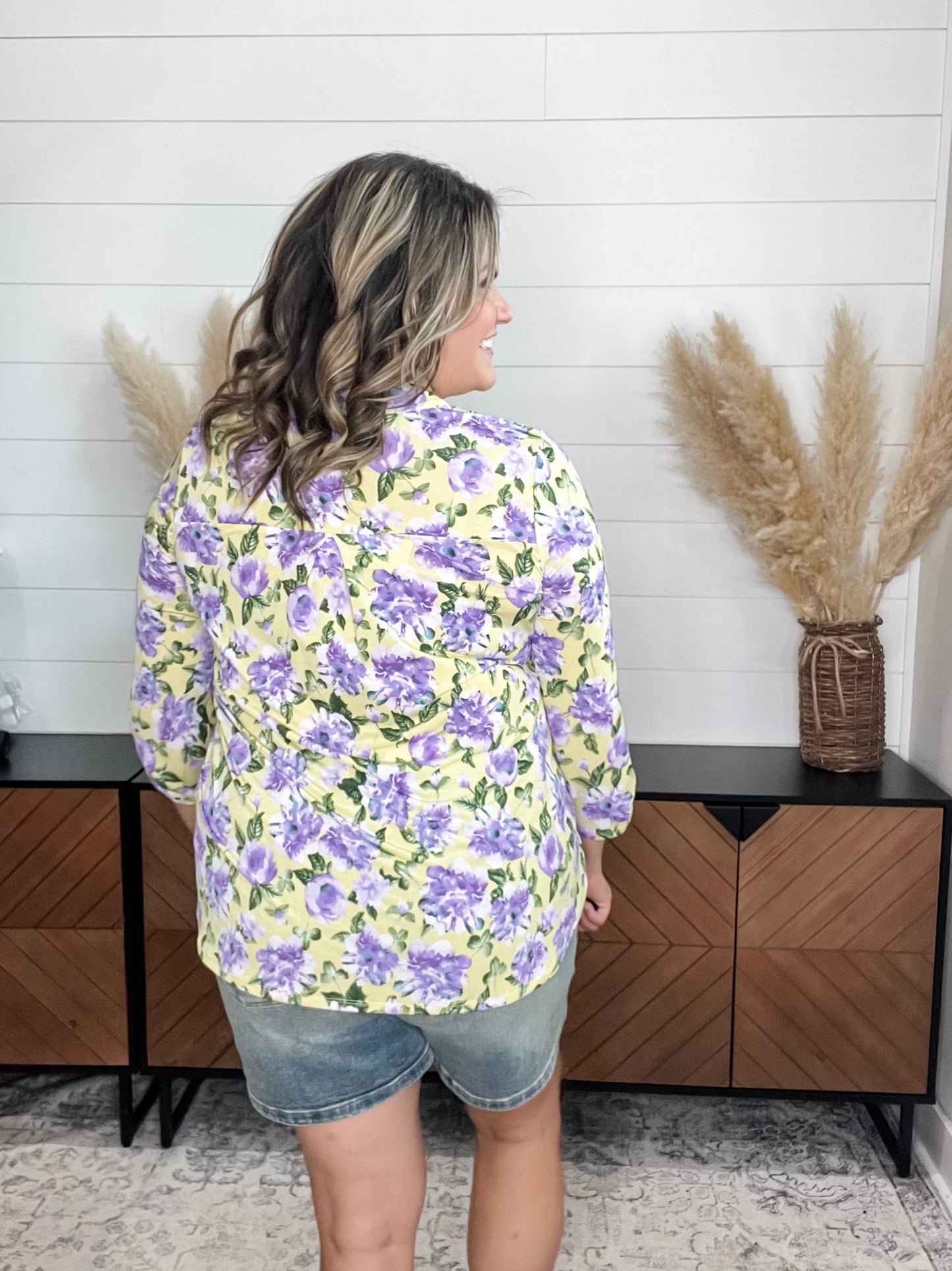 "Stealthy" Floral 3/4 Sleeve Split Neck Tops