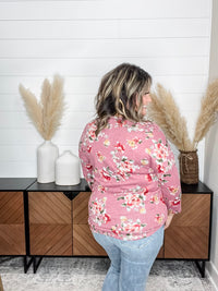 Dear Scarlett "Indiana" 3/4 Sleeve Floral V Neck