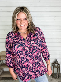 "Peggy" 3/4 Sleeve Split Neck