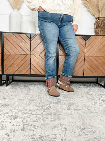 Judy Blue "Find The Buffalo" Cuff Straight Leg Jeans
