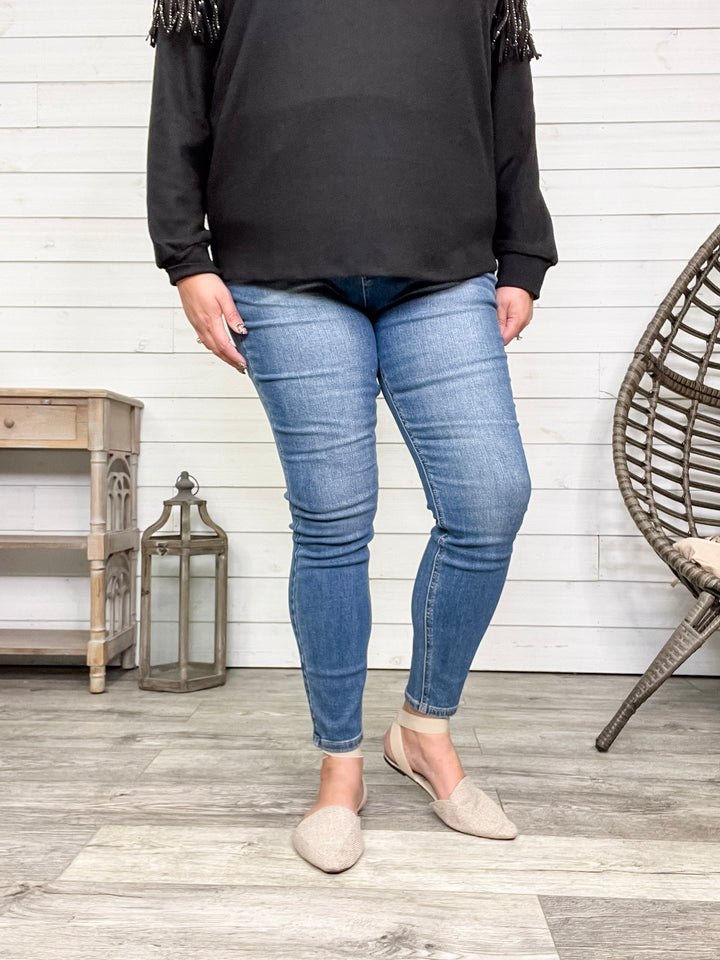 Judy Blue "Girls Night Out" Tummy Control Skinny Jeans